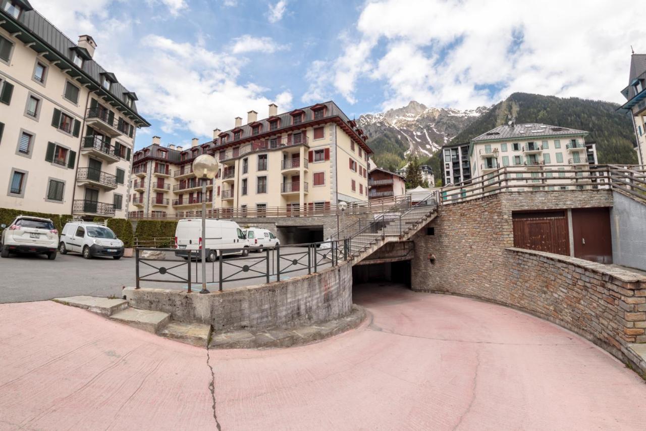 Paccard: Residence Le Lutetia Chamonix Exterior photo
